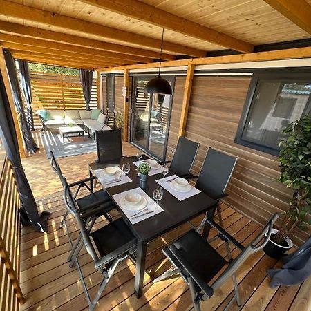 Mobile Home La Vida บีโอกราดนาโมรู ภายนอก รูปภาพ