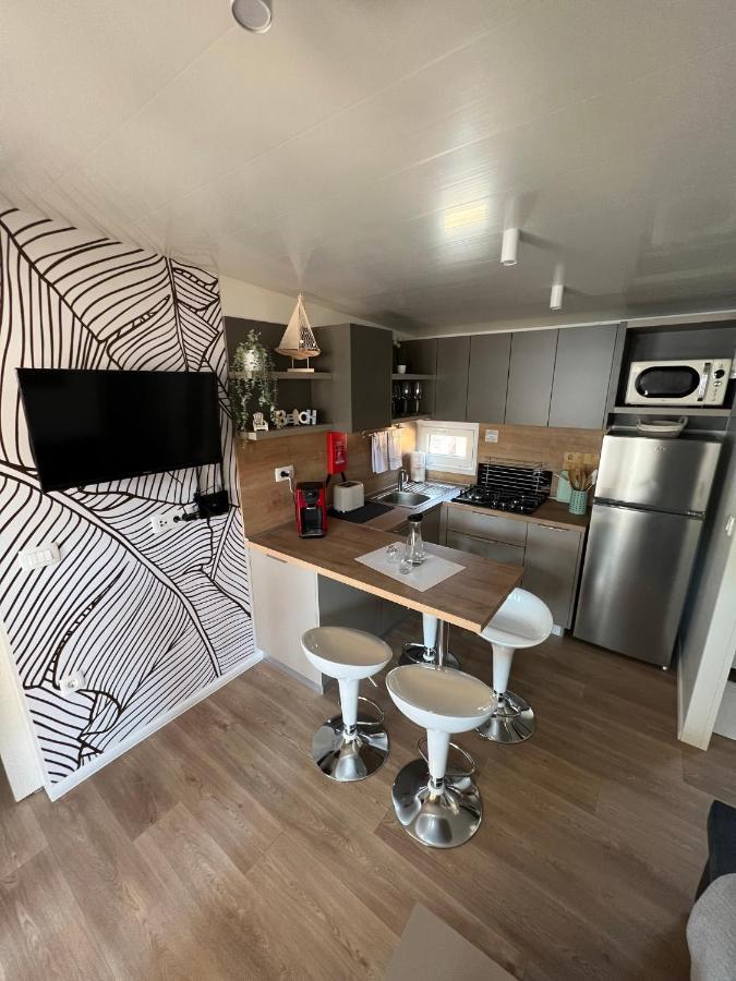 Mobile Home La Vida บีโอกราดนาโมรู ภายนอก รูปภาพ