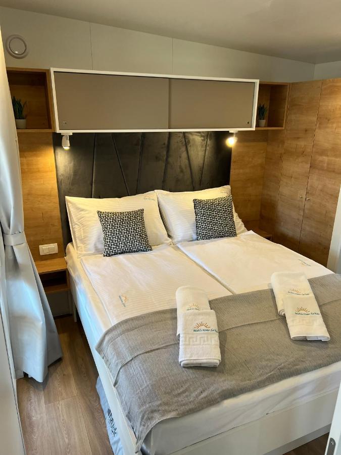 Mobile Home La Vida บีโอกราดนาโมรู ภายนอก รูปภาพ