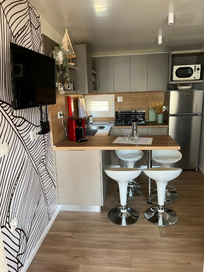 Mobile Home La Vida บีโอกราดนาโมรู ภายนอก รูปภาพ