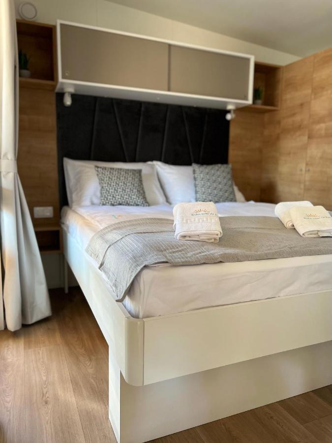Mobile Home La Vida บีโอกราดนาโมรู ภายนอก รูปภาพ