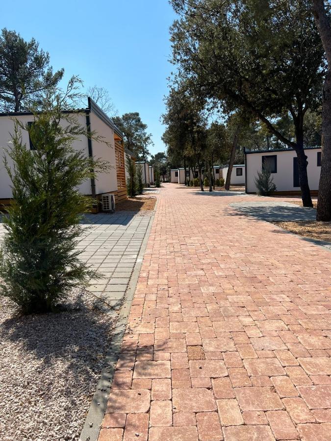 Mobile Home La Vida บีโอกราดนาโมรู ภายนอก รูปภาพ