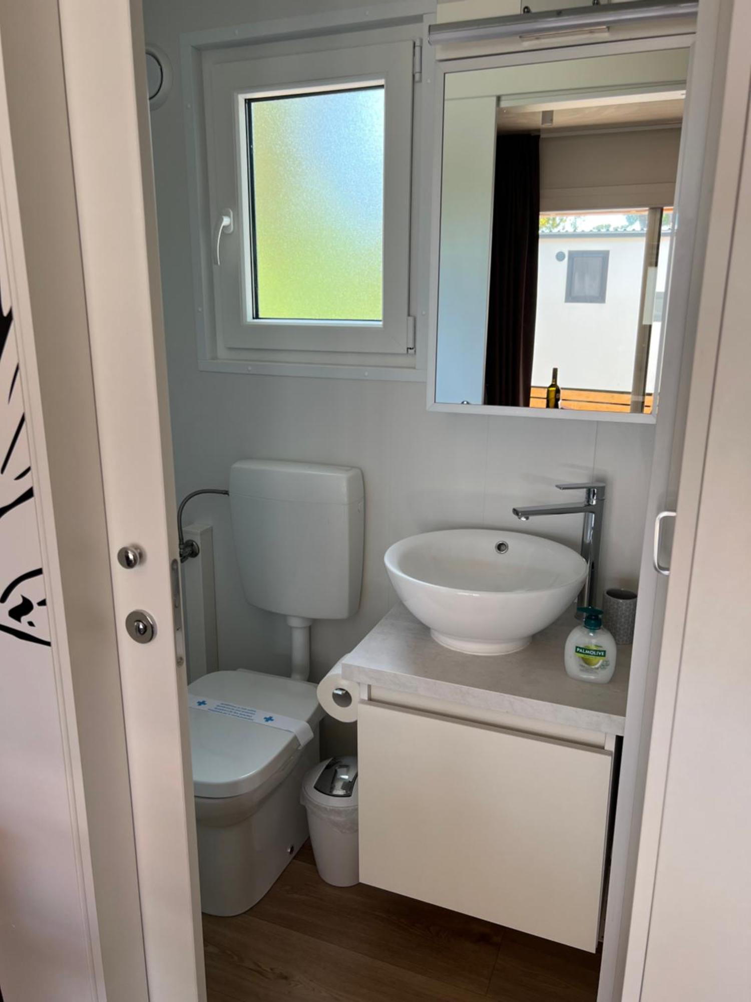 Mobile Home La Vida บีโอกราดนาโมรู ภายนอก รูปภาพ