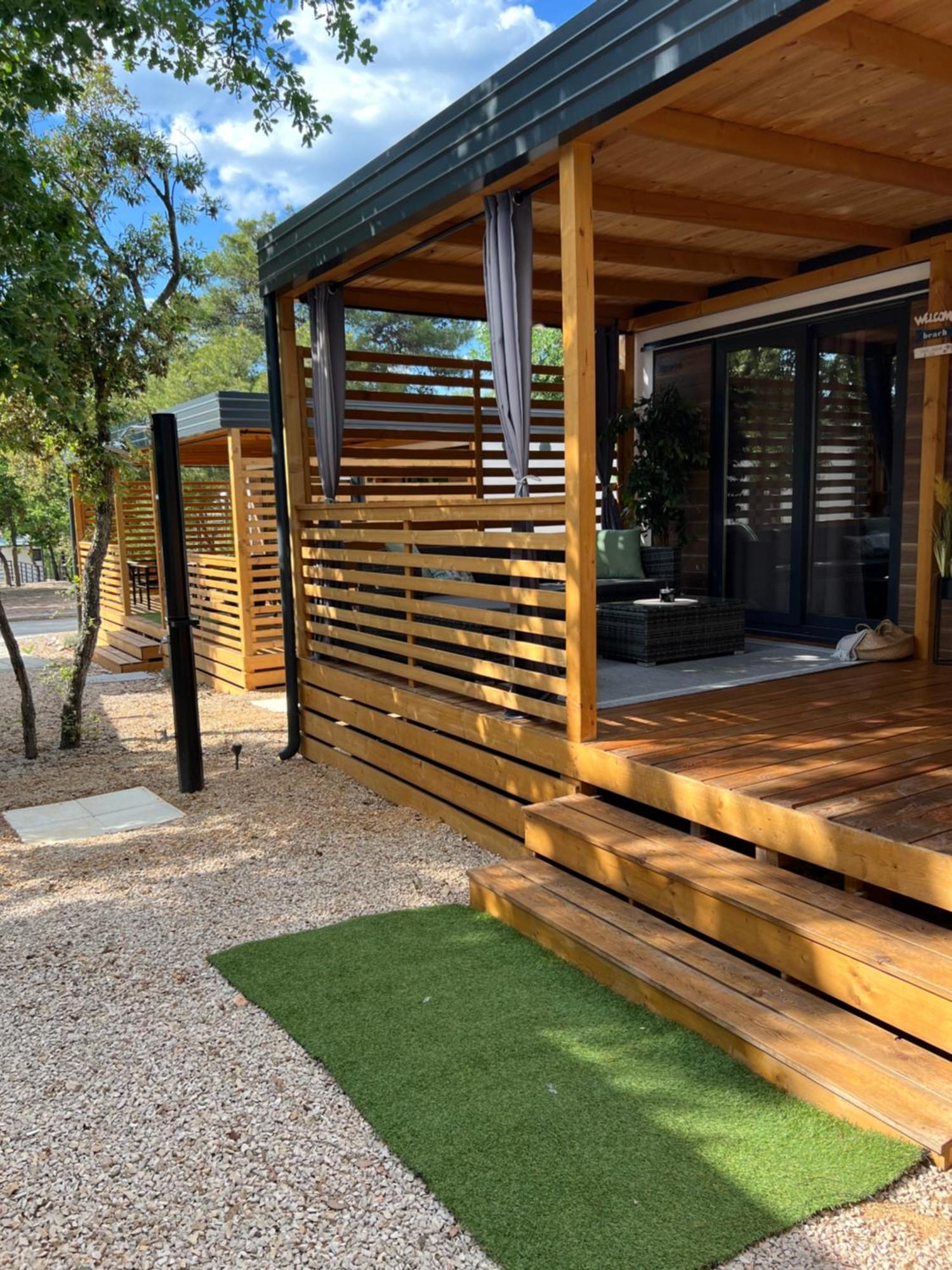 Mobile Home La Vida บีโอกราดนาโมรู ภายนอก รูปภาพ